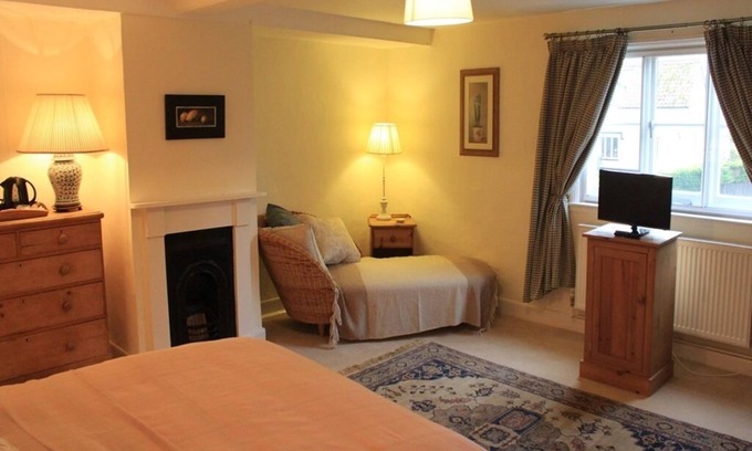 Thistley Green Bed & Breakfast | Church Farmhouse B & B