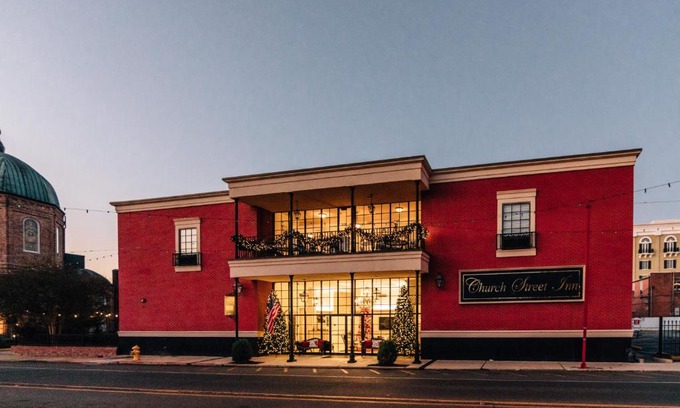 Downtown Historic Hotel | Church Street Inn