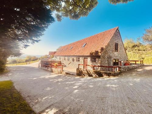 Hawkchurch House | Cider House