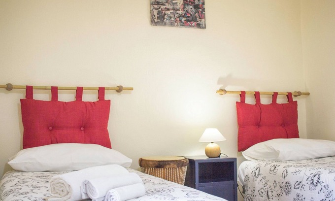Cibali Apartment | Cifalino | Cozy Private Apartment in Catania with A/C and WiFi near the bus stop