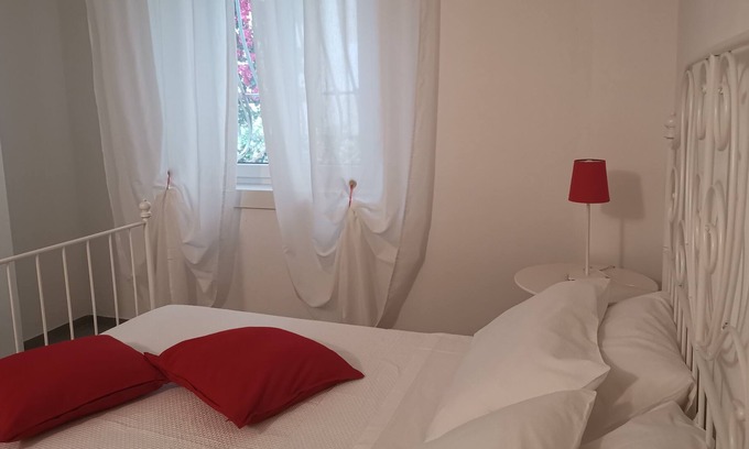 Policastro Bussentino House | Cilento, two-room apartment near the sea 4 beds