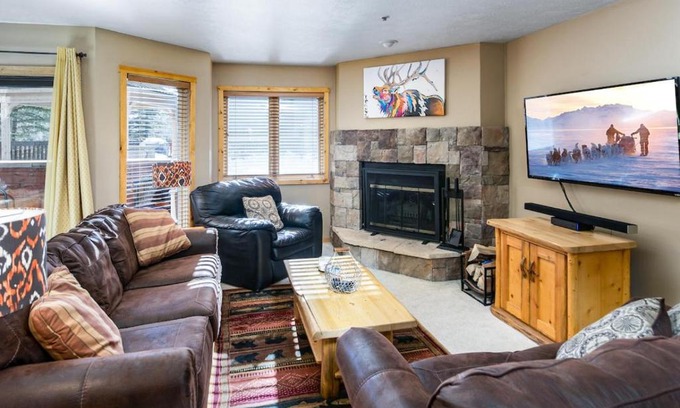 Historic District House | Cimmaron Elk Condo