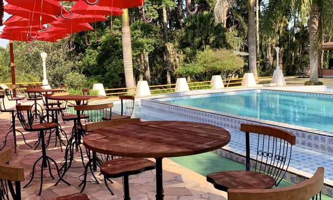 Sao Roque House | Cinematographic site with 360° of green - Espaço Lorran Eventos