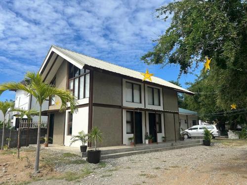 Bacnotan Villa | Cione beach house
