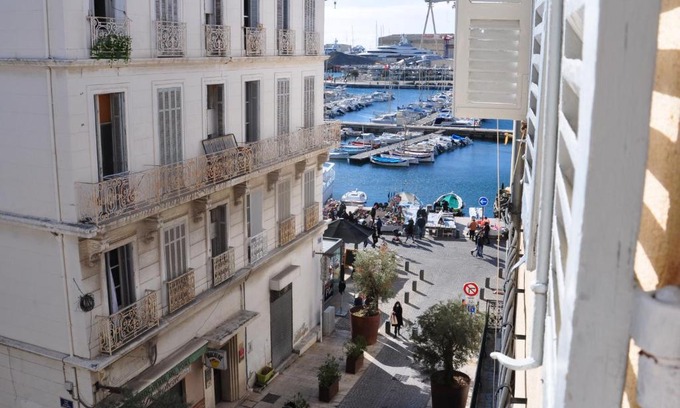 La Ciotat Apartment | ciotat-port