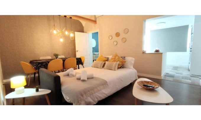 Merida Apartment | Circo Romano Apartment- overlooking the Circus