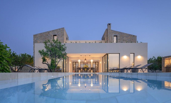 Skaleta Villa | Citrus Grove