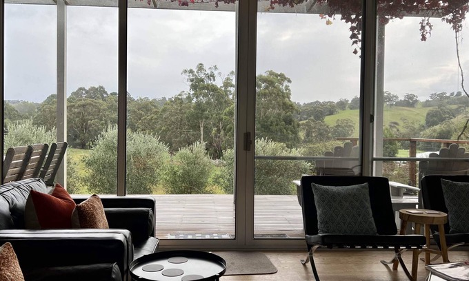 Korumburra House | Citrus Grove: private/architectural/dog-friendly/views/acreage
