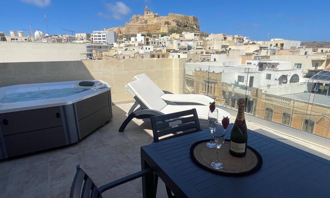 Victoria Apartment | Cittadella View Luxury Penthouse