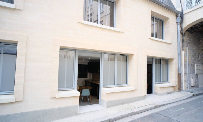 Le Bon Sauveur Apartment | City Affaire - Hotel de Ville Caen