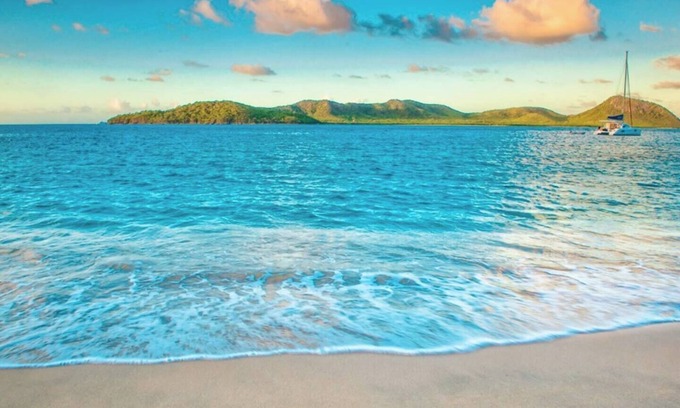 St. John's Apartment | City and Sea: Antiguan Retreat