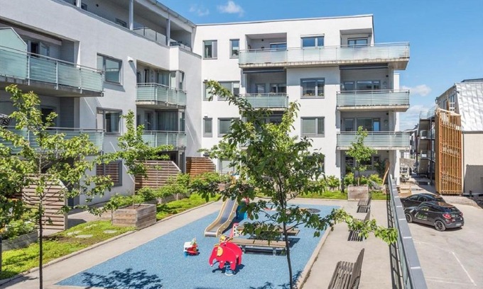 Strommen Apartment | City Apartment Fully Furnished - Lillestrøm-Strømmen