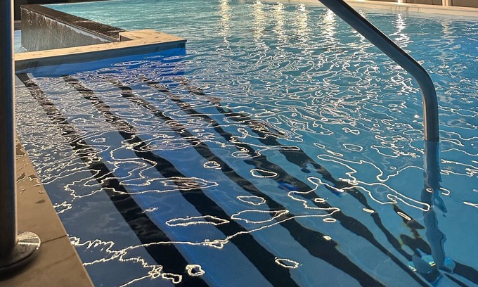 Brossard Apartment | City Break