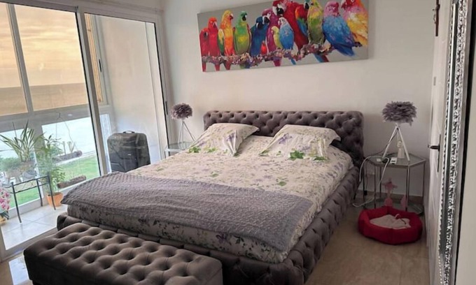 Libreville Apartment | City center apartment with sea view