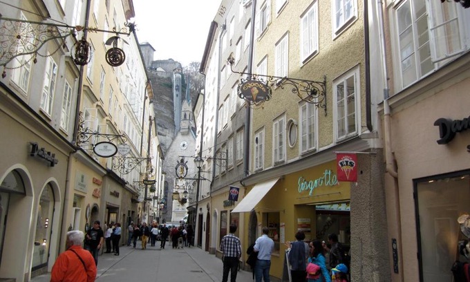 Altstadt Apartment | City-Center Apartments