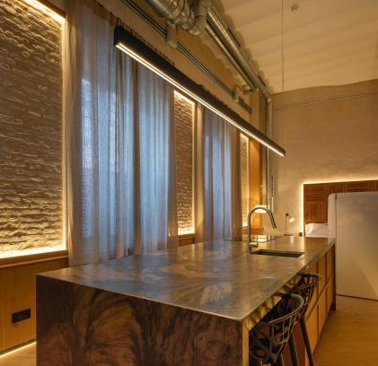 San Vicente Apartment | City Center - Avenue Luxury Apartment - PRIVATE FREE PARKING