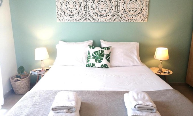 Vardaris Apartment | City Center Fresh Studio #Self Check In#