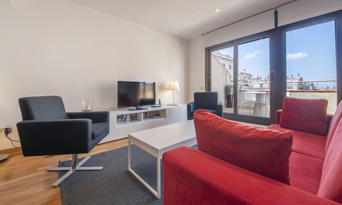 Eixample Apartment | CITY CENTER - on Paseo de Gracia with private terrace; historic buidling