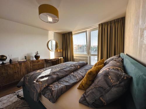 Nove Zamky Apartment | City Comfort Retreat