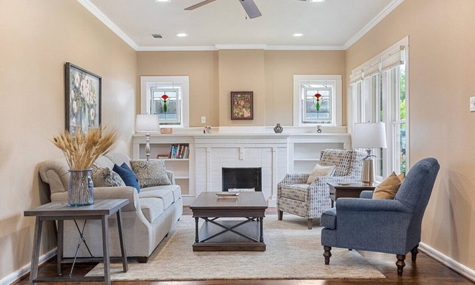 Kessler House | City Cottage: 2-Bedroom Cottage Comfort