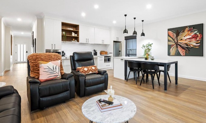 Mount Gambier Apartment | City Edge Apartment 1 (Wheelchair Accessible)