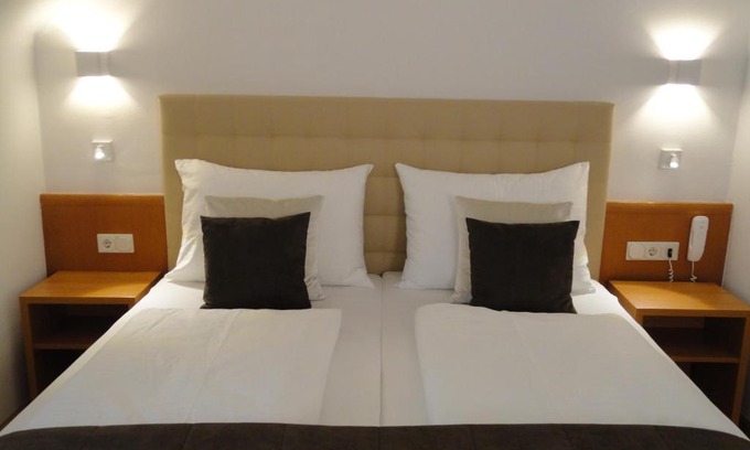 Schwechat Hotel | City Hotel Albrecht