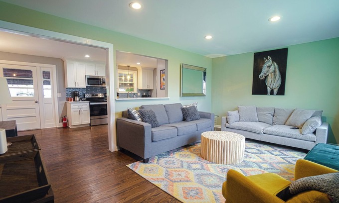 Nashville House | City House with a Hot tub and Country View! Available for 30+ night stays