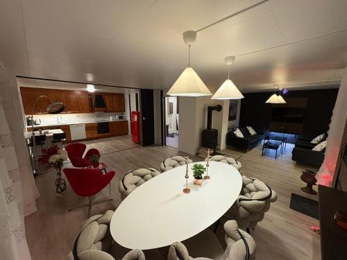 Kvernevick Apartment | City Housing