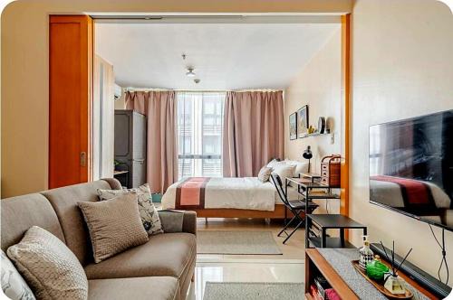 Bonifacio Global City Apartment | City Life Suite Uptown BGC
