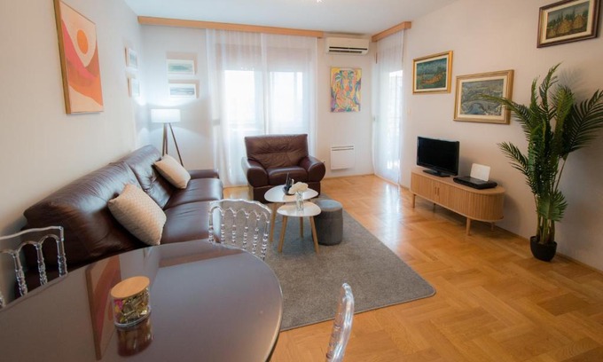 Podgorica Apartment | City Nest apartment