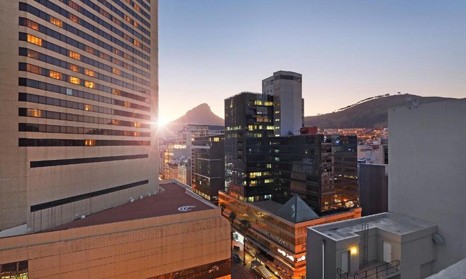 Cape Town City Centre Apartment | City Penthouse on St Georges