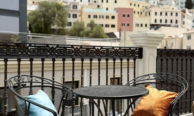 Gibraltar Apartment | City Penthouse Suite w/Terrace