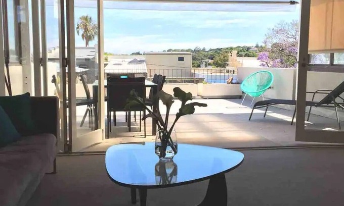 Woollahra Apartment | City sanctuary with large deck and views to die for!