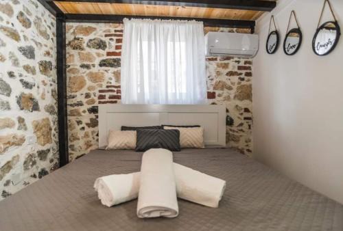Pothia Apartment | City stone houses kalymnos 1