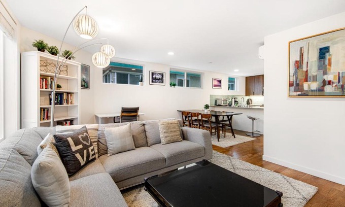 Fremont House | City-View Modern