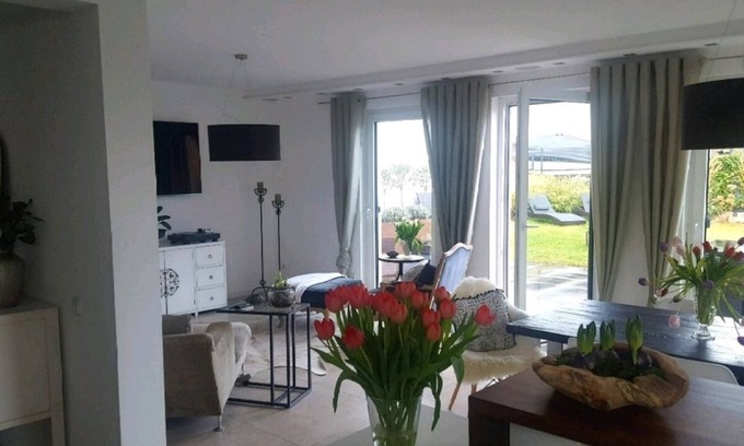 Grevenbroich Villa | City villa near Dusseldorf and Cologne