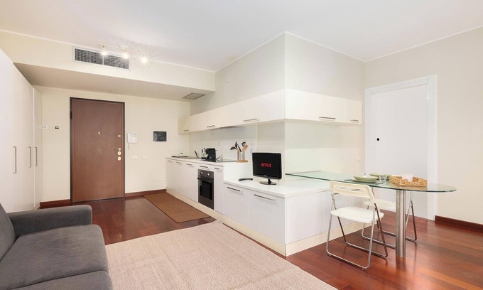 CityLife Apartment | Citylife Charm Studio by BarbarHouse