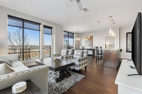 Rolling Mill Hill House | Cityview 220