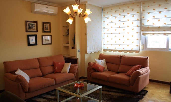 Villaverde Apartment | Ciudad de los Angeles en Madrid