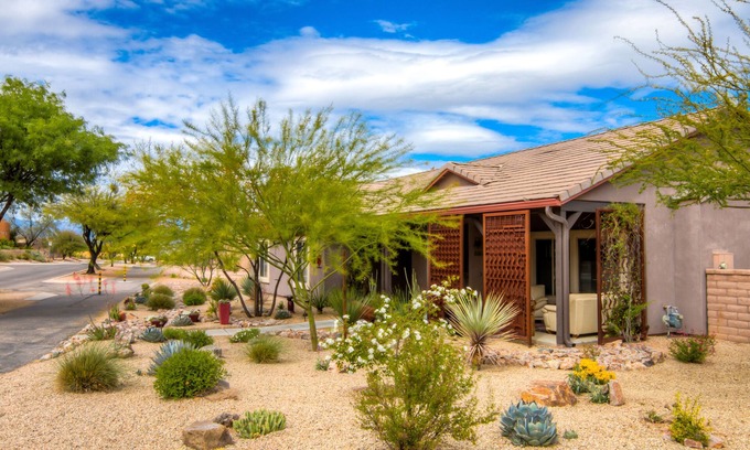 Civano House | Civano Home Near Saguaro National Park
