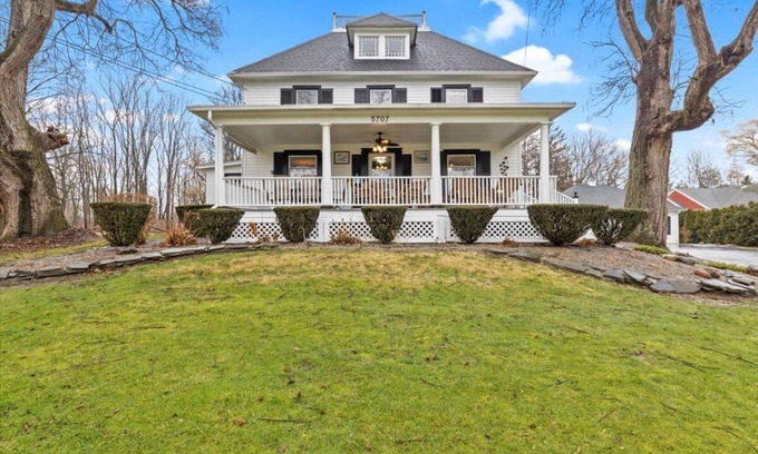 South Lima House | Civil War Era Home, w/King Bed, Near Conesus Lake