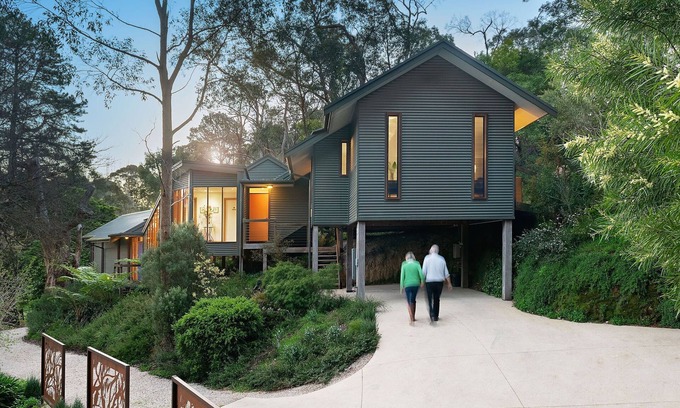 Aldgate Bed & Breakfast | Cladich Pavilions