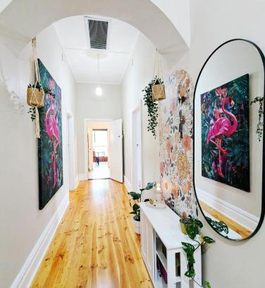 Clare House | Clare Cottage with 3 King Suites