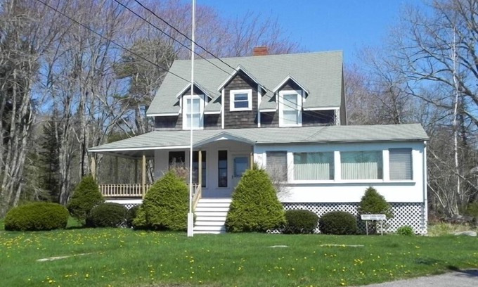 Christmas Cove Cottage | Clasic Maine Coast Cottage