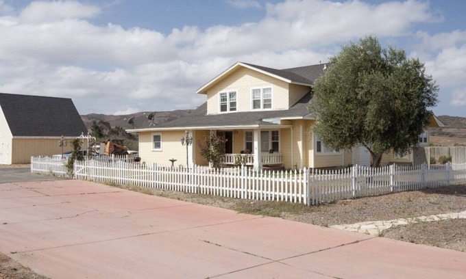 Orcutt Other | Classic 19th Century Architecture, Huge Space For Large Families.