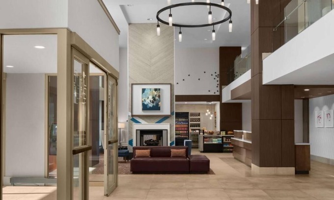 Bethesda Hotel | Classic Bethesda Stay Pet Friendly With Metro And DC Access Nearby - 2 Units