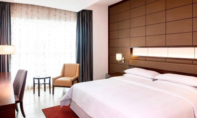Al Qasimia Apartment | Classic Room Guest Room King Near Ittihad Park