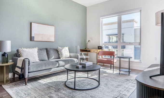 Central San Mateo Apartment | Classic San Mateo 1BR w/ Gym, A/C & W/D, nr Caltrain, by Blueground