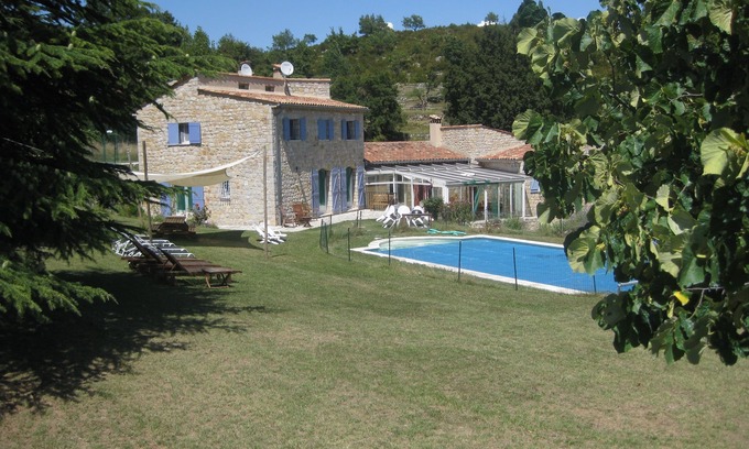 Bezaudun-les-Alpes Villa | Classic stone farmhouse with heatable pool and tennis court, sleeps 15