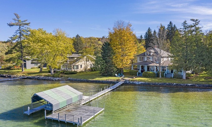 Walloon Lake Cottage | Classic Walloon Lake Cottage